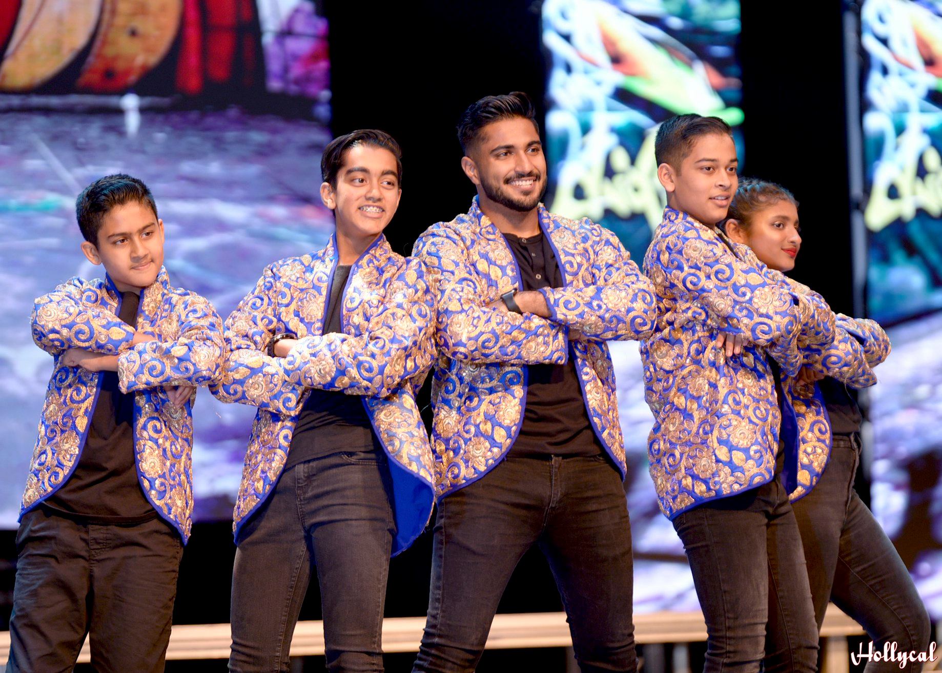 RRB dancers on stage